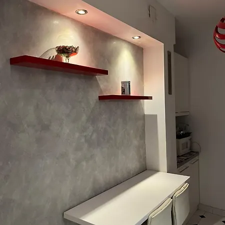 Apartment Wooden Cozy Central Crib *